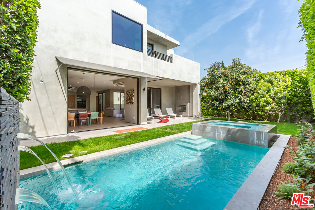 808 South Ridgeley Drive Los Angeles, CA 90036 - Photo 49 of 56