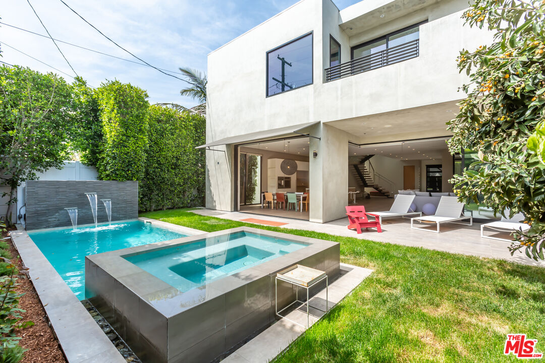 808 South Ridgeley Drive Los Angeles, CA 90036 - Photo 50 of 56