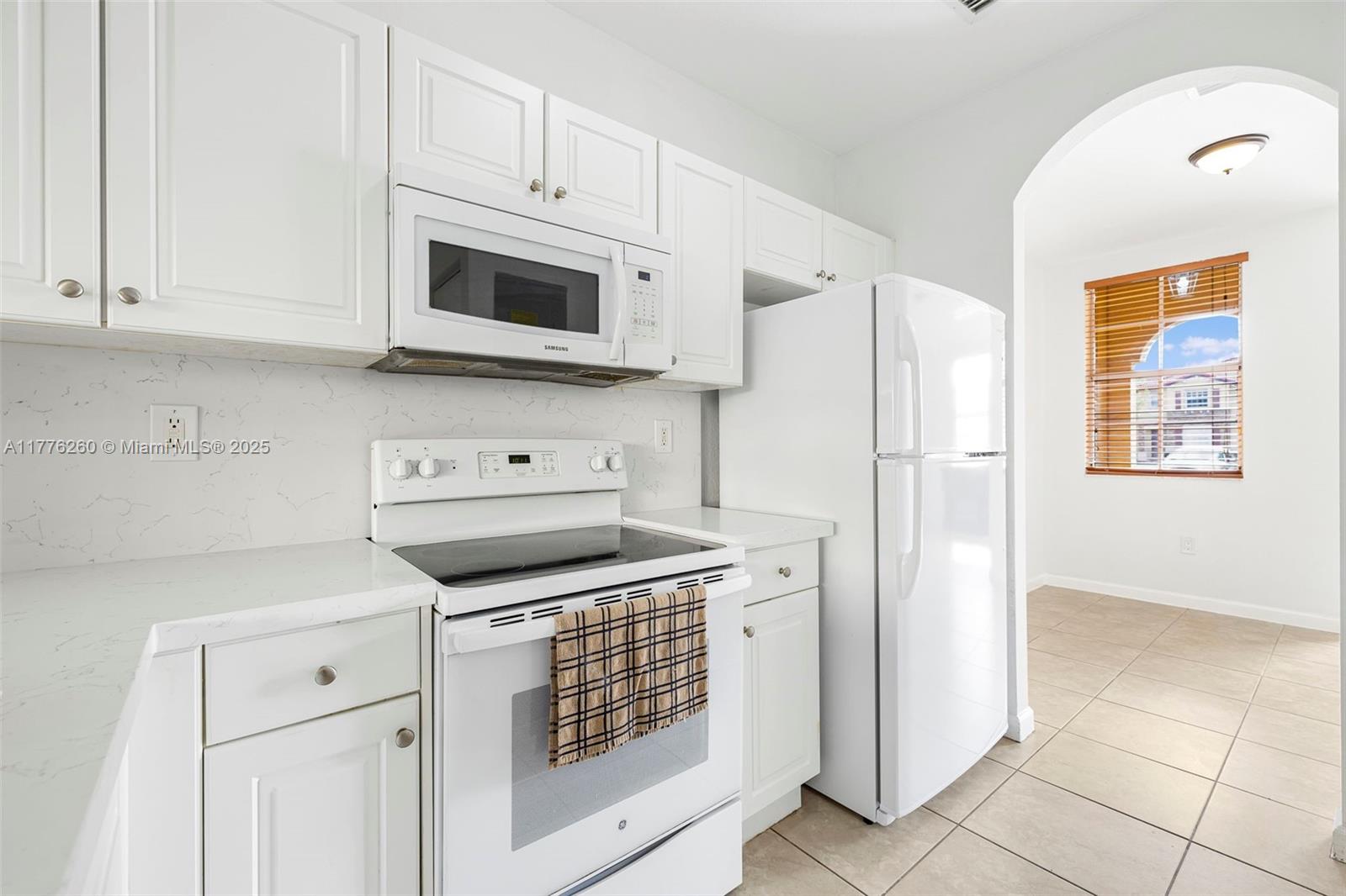 1650 Northeast 33rd Road, Unit 10710 Homestead, FL 33033 - Photo 12 of 35 Gallery Image 12