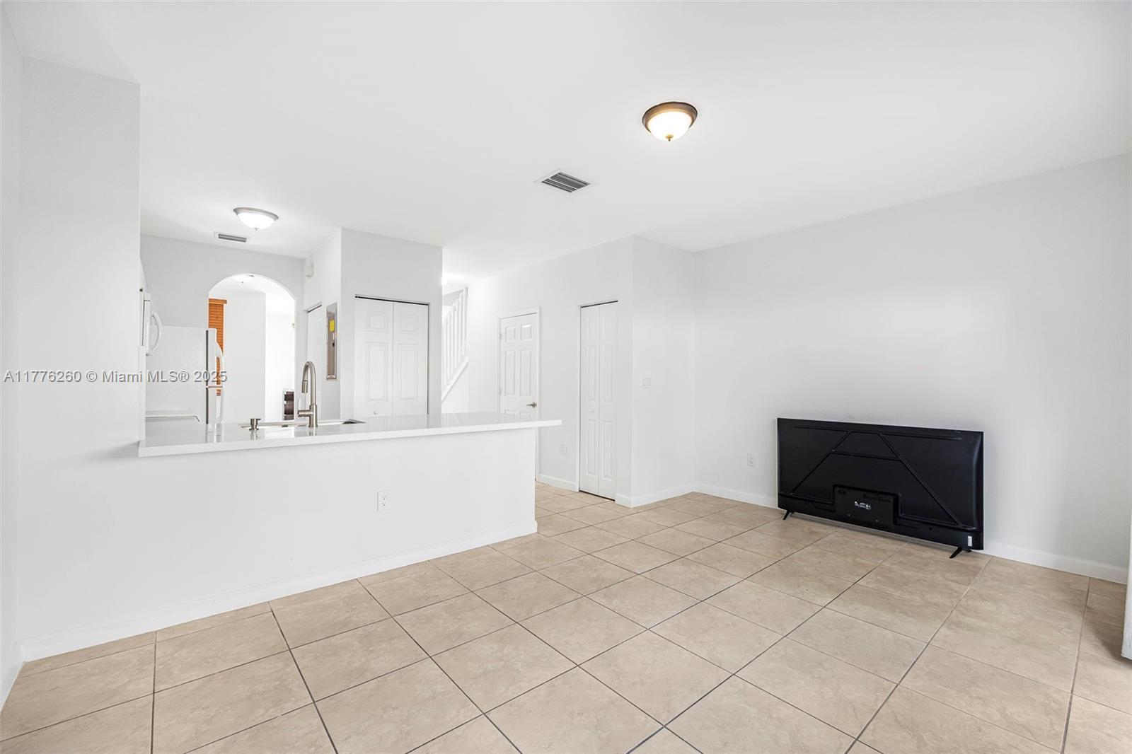 1650 Northeast 33rd Road, Unit 10710 Homestead, FL 33033 - Photo 20 of 35 Gallery Image 20