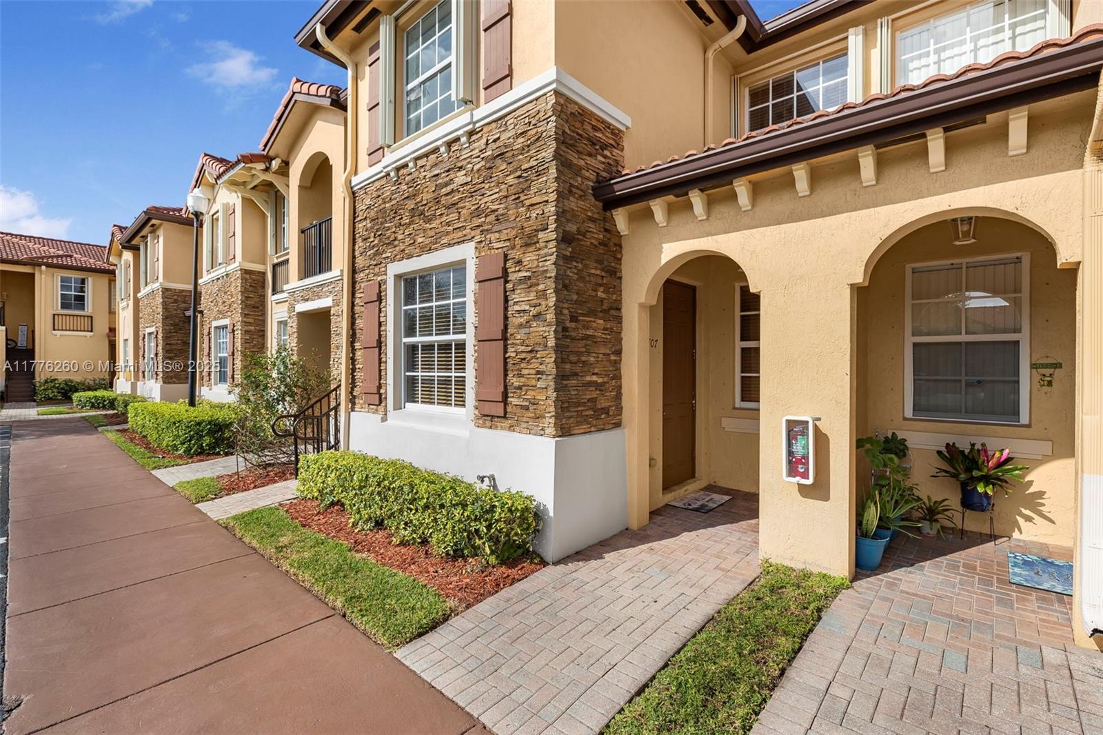 1650 Northeast 33rd Road, Unit 10710 Homestead, FL 33033 - Photo 3 of 35 Gallery Image 3