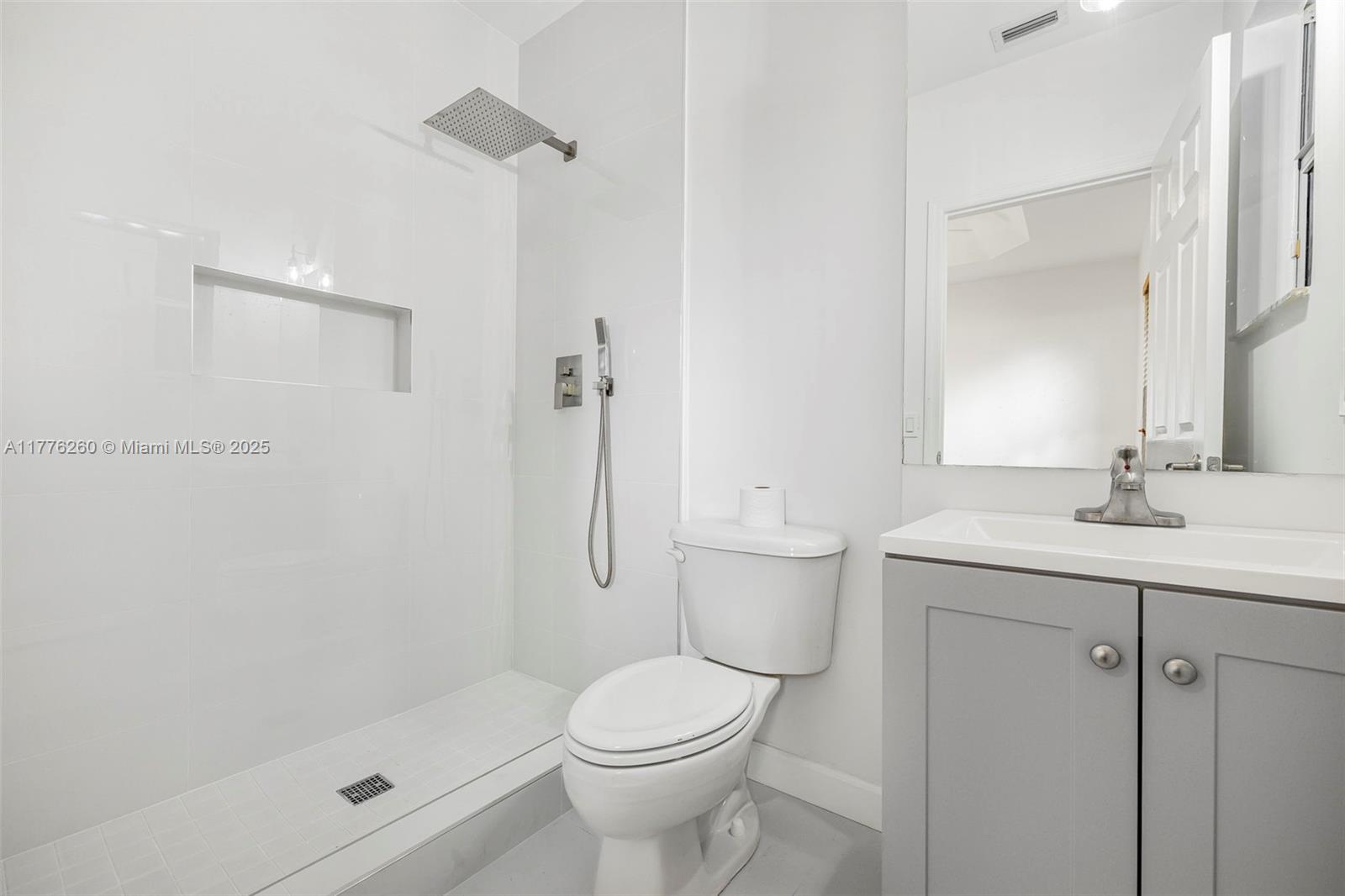 1650 Northeast 33rd Road, Unit 10710 Homestead, FL 33033 - Photo 33 of 35 Gallery Image 33