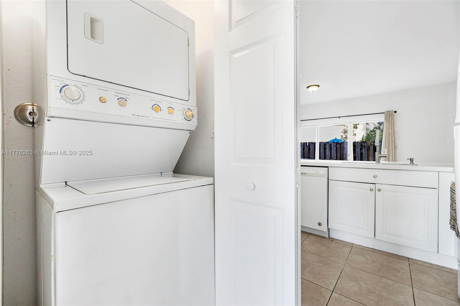 1650 Northeast 33rd Road, Unit 10710 Homestead, FL 33033 - Photo 10 of 35 Gallery Image 10