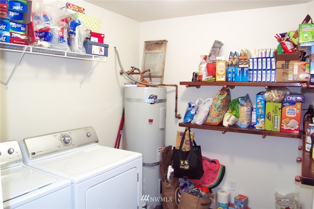 9222 176th Avenue Southwest Rochester, WA 98579 - Photo 8 of 21 a utility room with dryer and washer