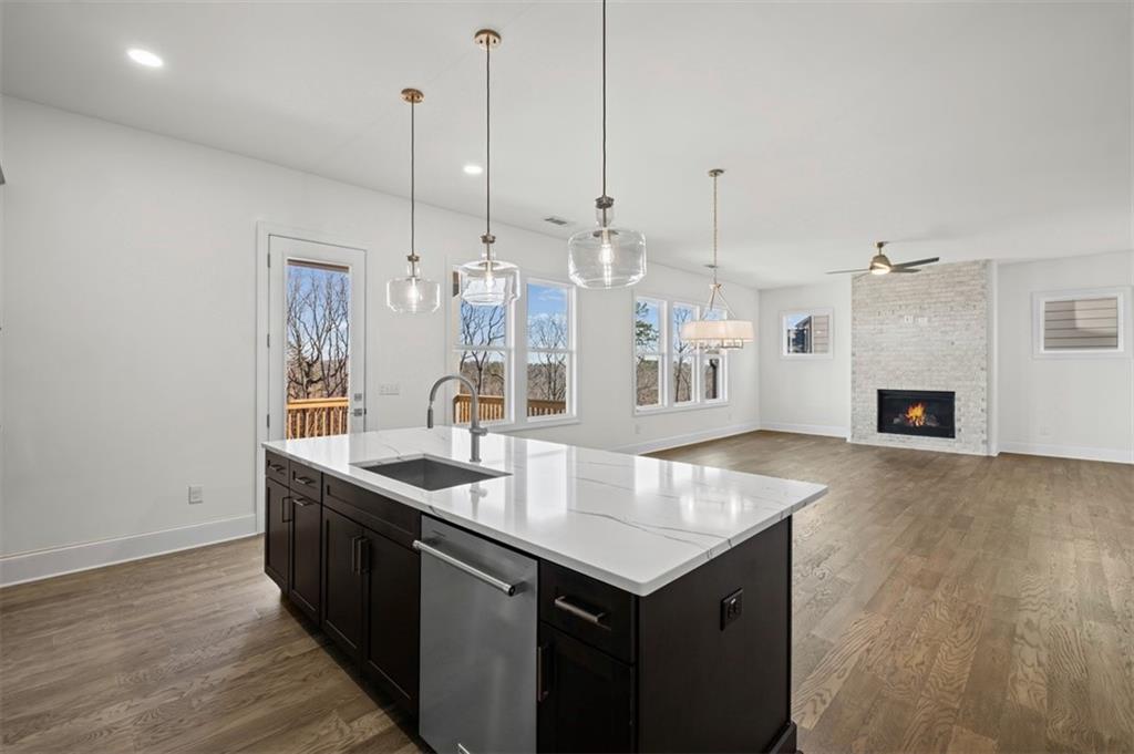 3021 Sunset Pass Canton, GA 30114 - Photo 5 of 37