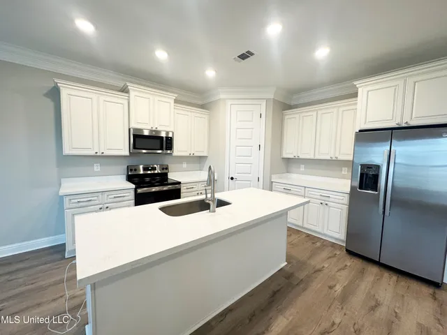 $335,000 | 6753 Maurepas Circle, Ocean Springs, MS 39564