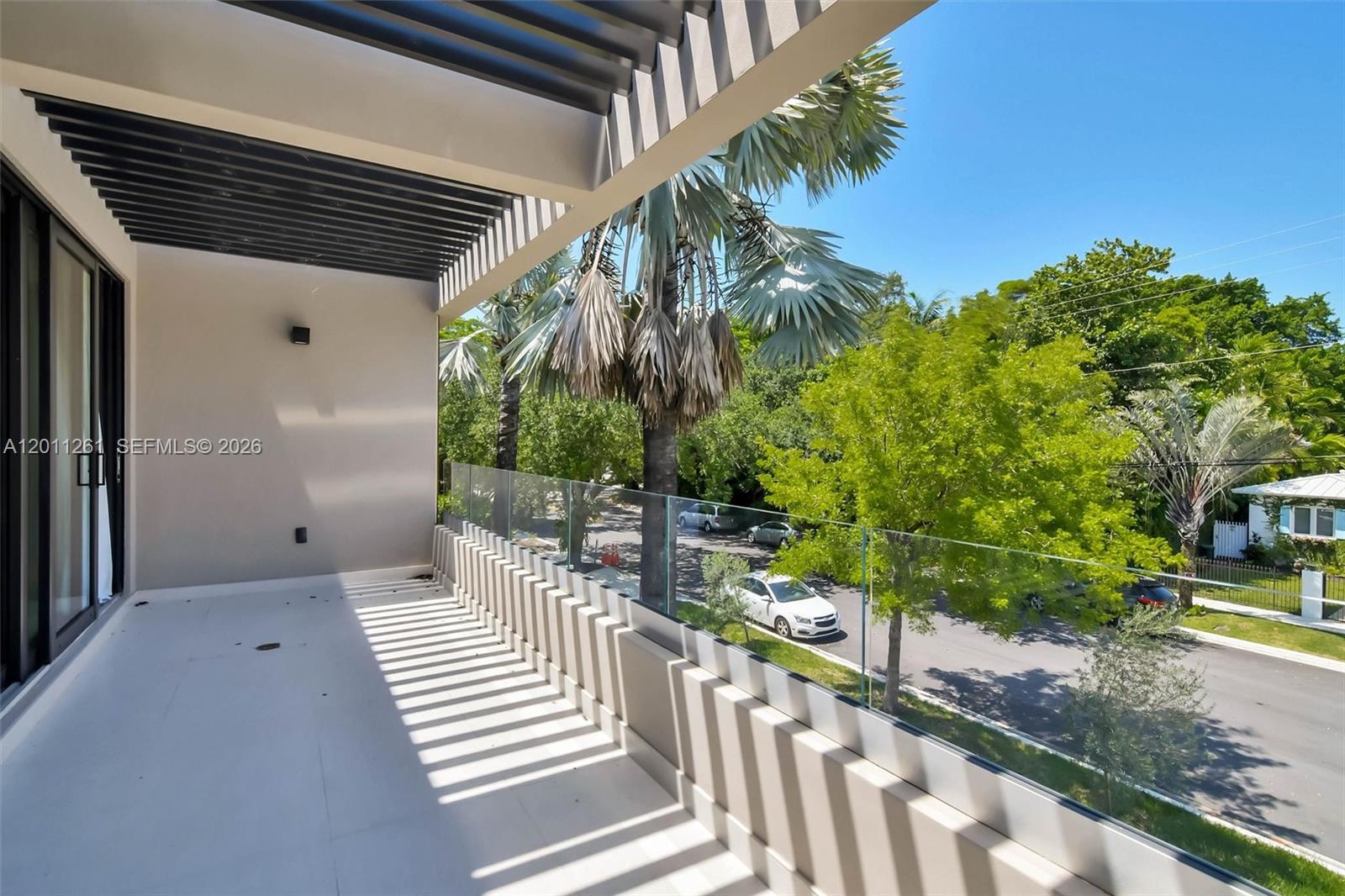 135 Southwest 29th Road Miami, FL 33129 - Photo 35 of 74