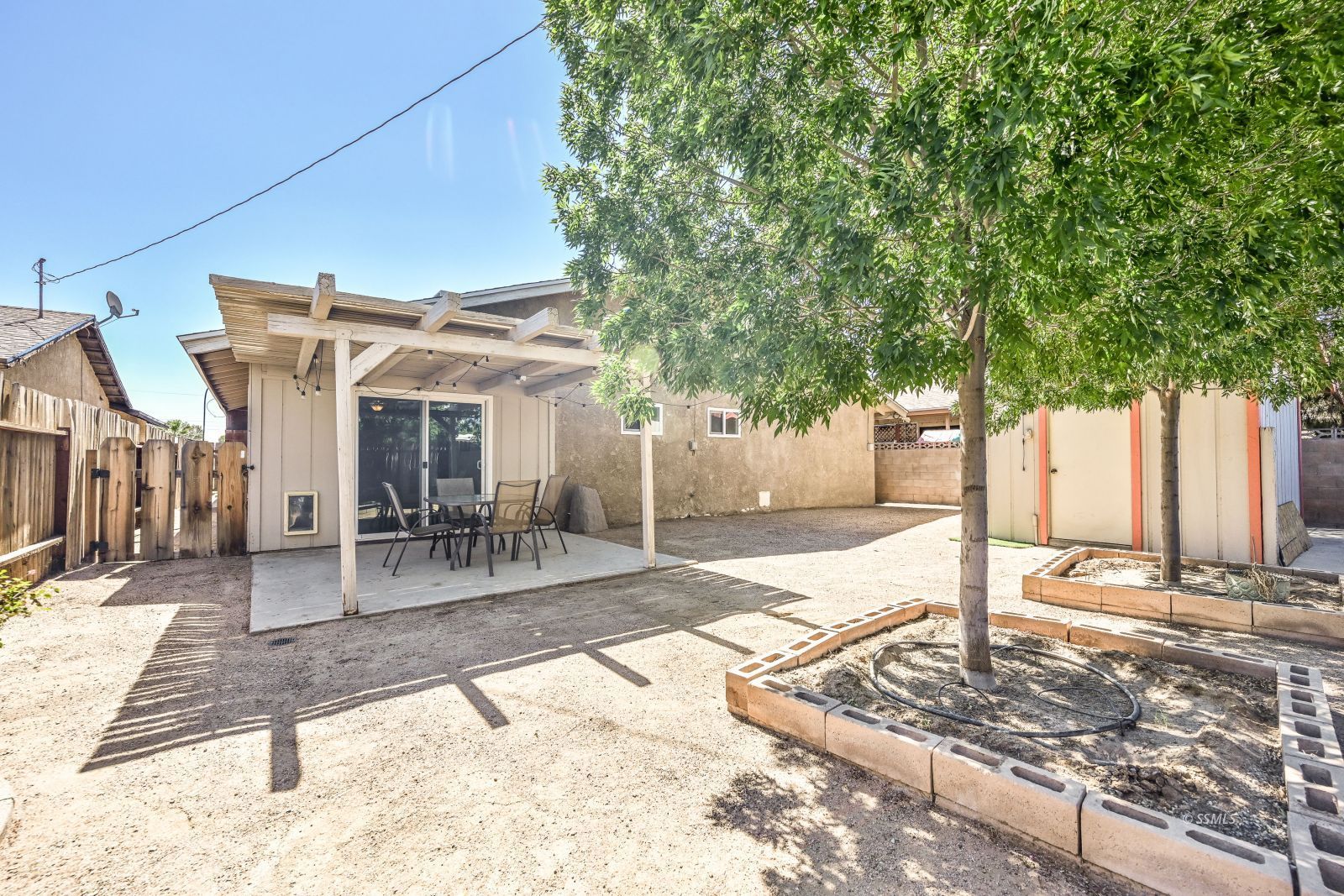 229 South Broadway Street Ridgecrest, CA 93555 - Photo 34 of 40