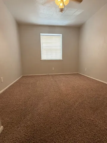 $800 | 307 East 31st Street, Unit 204, Austin, TX 78705