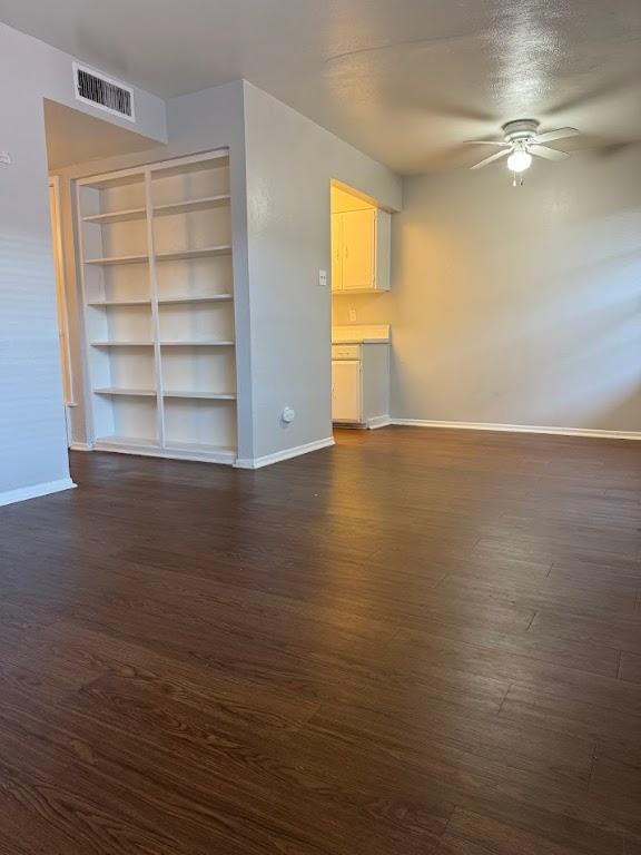 307 East 31st Street, Unit 204 Austin, TX 78705 - Photo 8 of 15