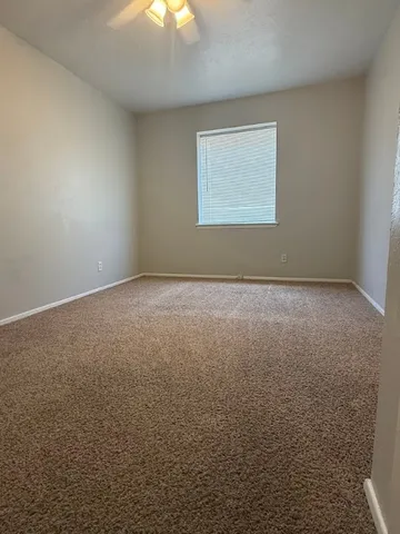 $800 | 307 East 31st Street, Unit 204, Austin, TX 78705