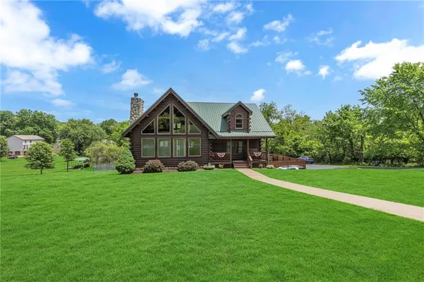 $539,000 | 303 Sharon Grange Road, Aliquippa, PA 15001