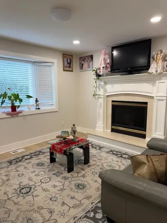 $699,000 | 13 1st Street, Mahwah, NJ 07430