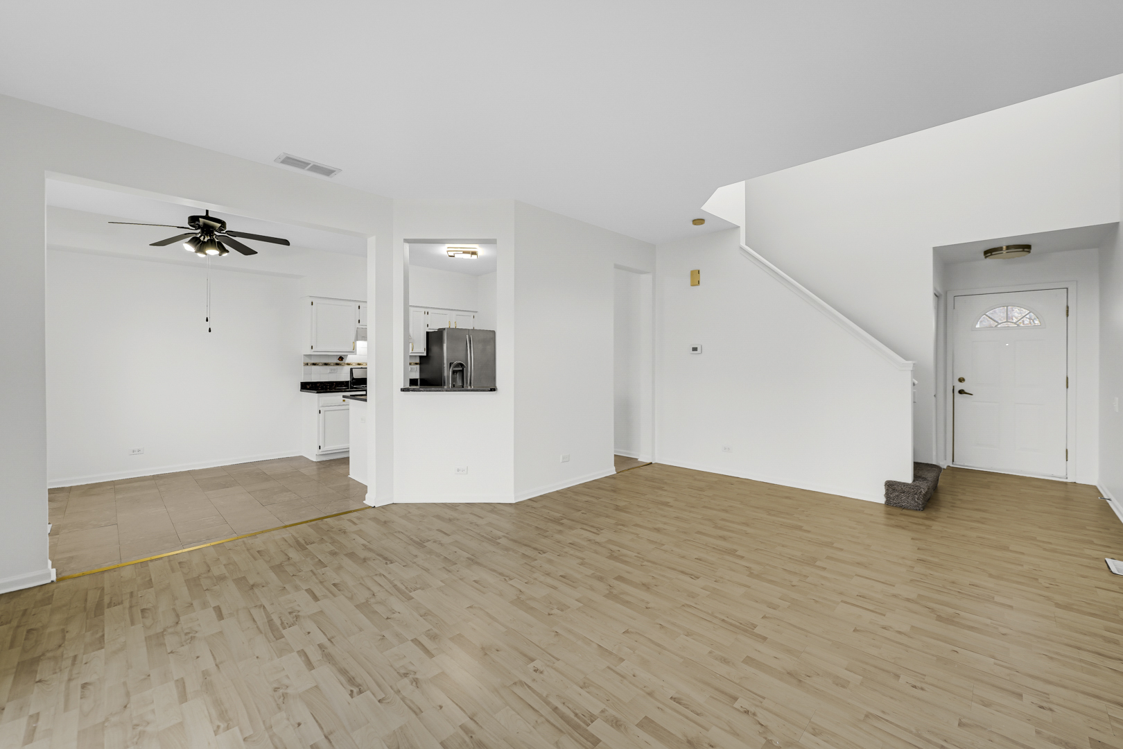 1599 Spaulding Road Bartlett, IL 60103 - Photo 8 of 23 Gallery Image 8