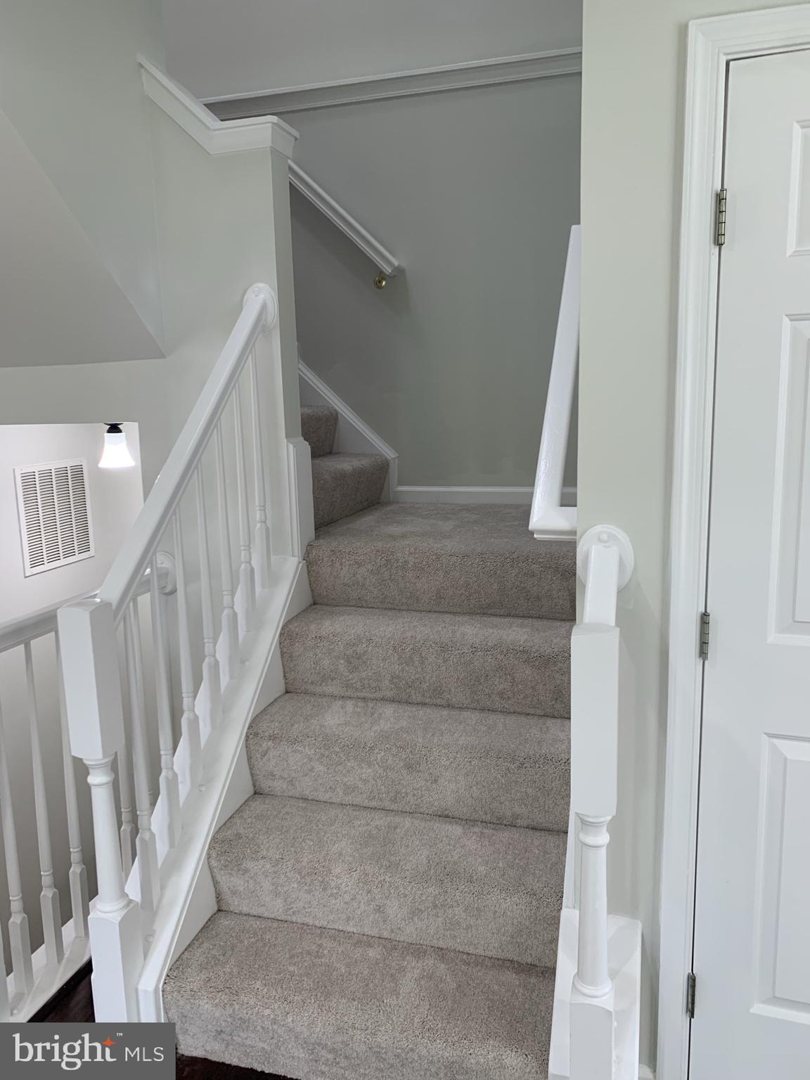 4013 Mammoth Cave Loop Dumfries, VA 22025 - Photo 13 of 27