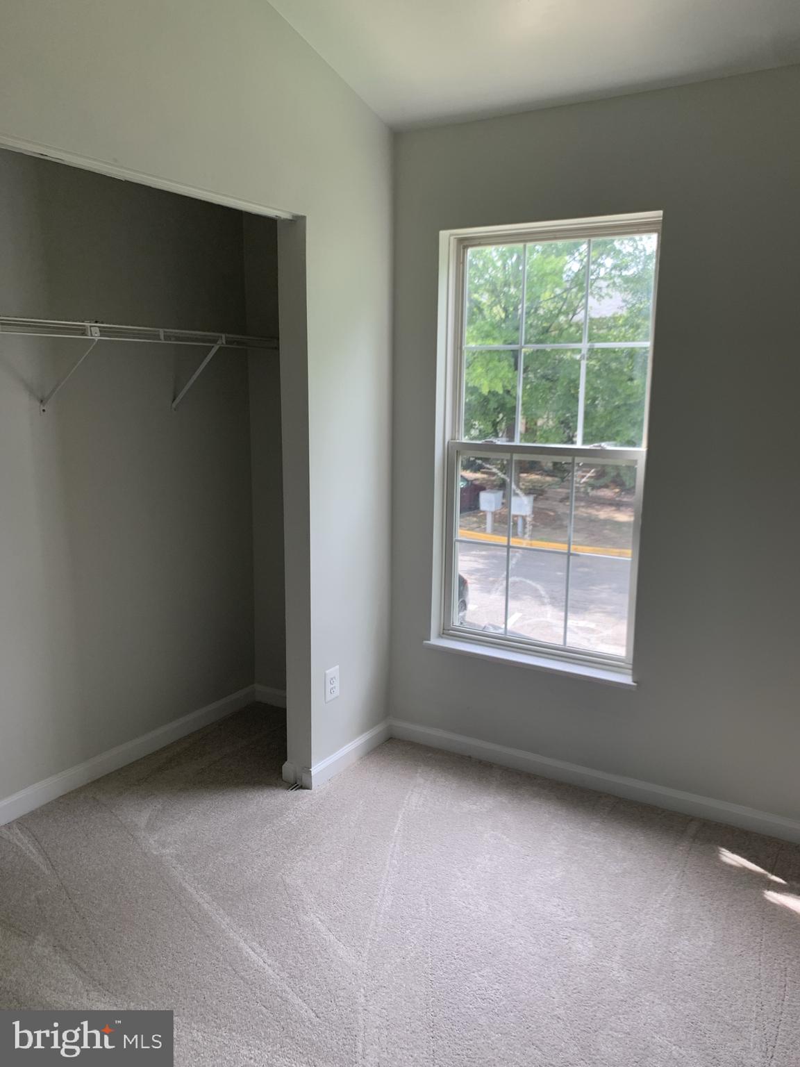 4013 Mammoth Cave Loop Dumfries, VA 22025 - Photo 19 of 27