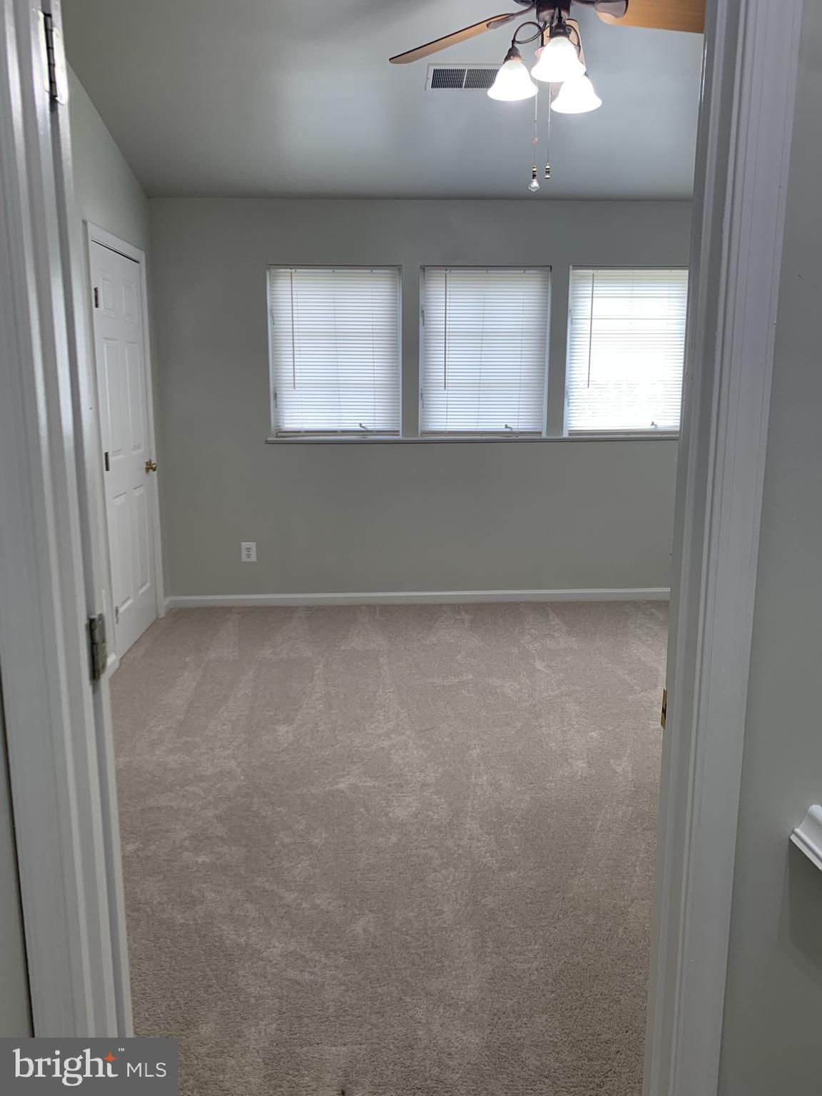 4013 Mammoth Cave Loop Dumfries, VA 22025 - Photo 23 of 27