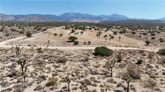 $99,000 | 0 Ave Y/fort Tejon Road, Llano, CA 93544