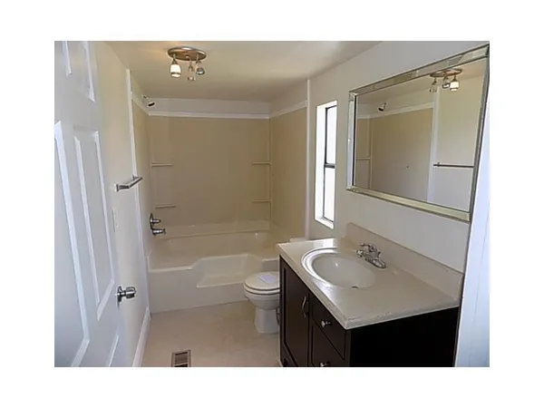 $2,100 | 10480 South 228th Lane, Boca Raton, FL 33428