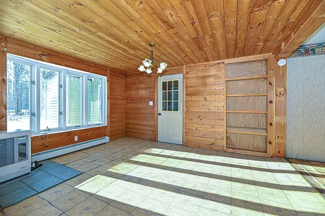 $329,900 | 302 Lower Cross Road, Lebanon, ME 04027