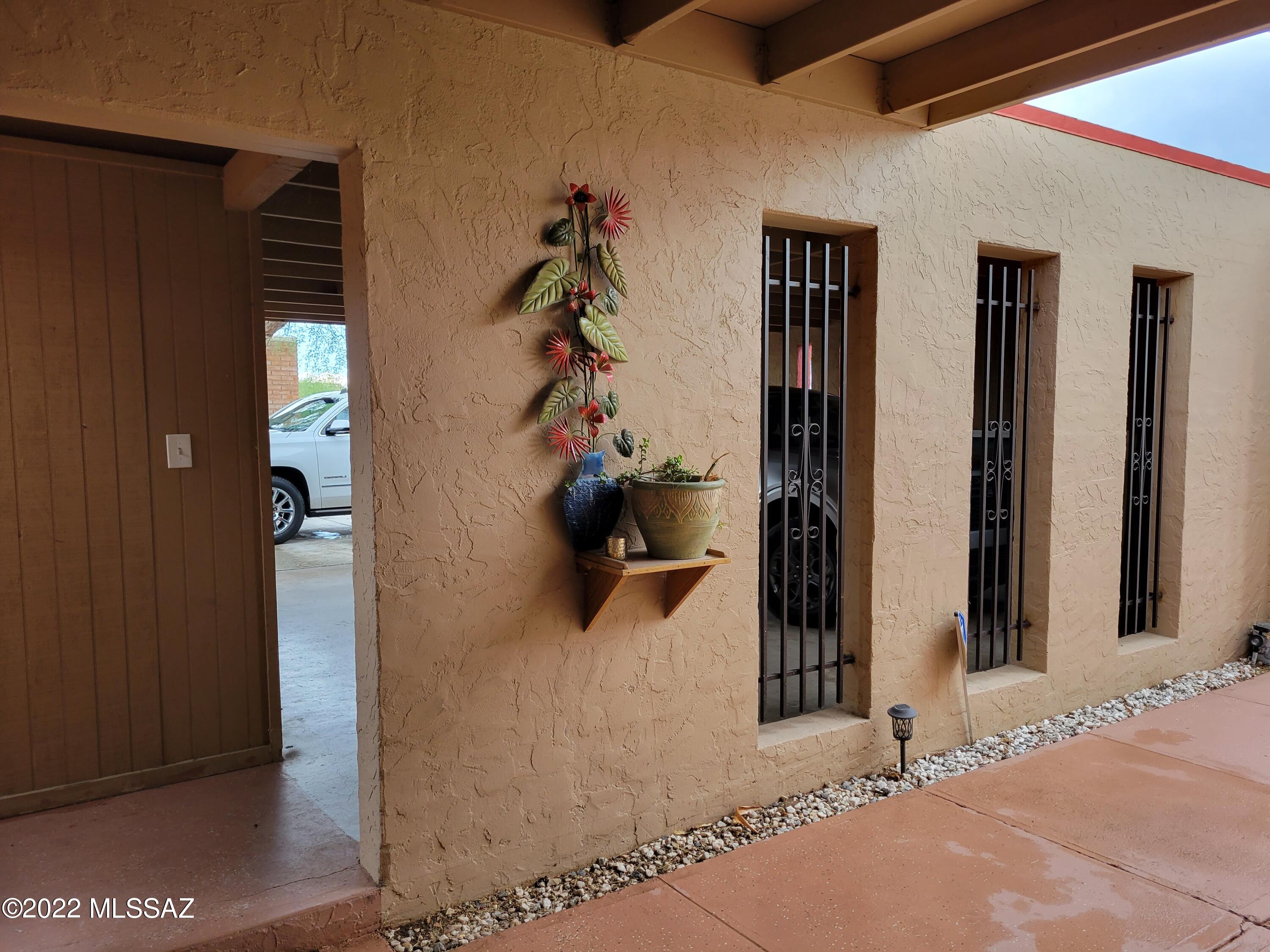 412 Calle Madrid, Unit 9 Rio Rico, AZ 85648 - Photo 3 of 33