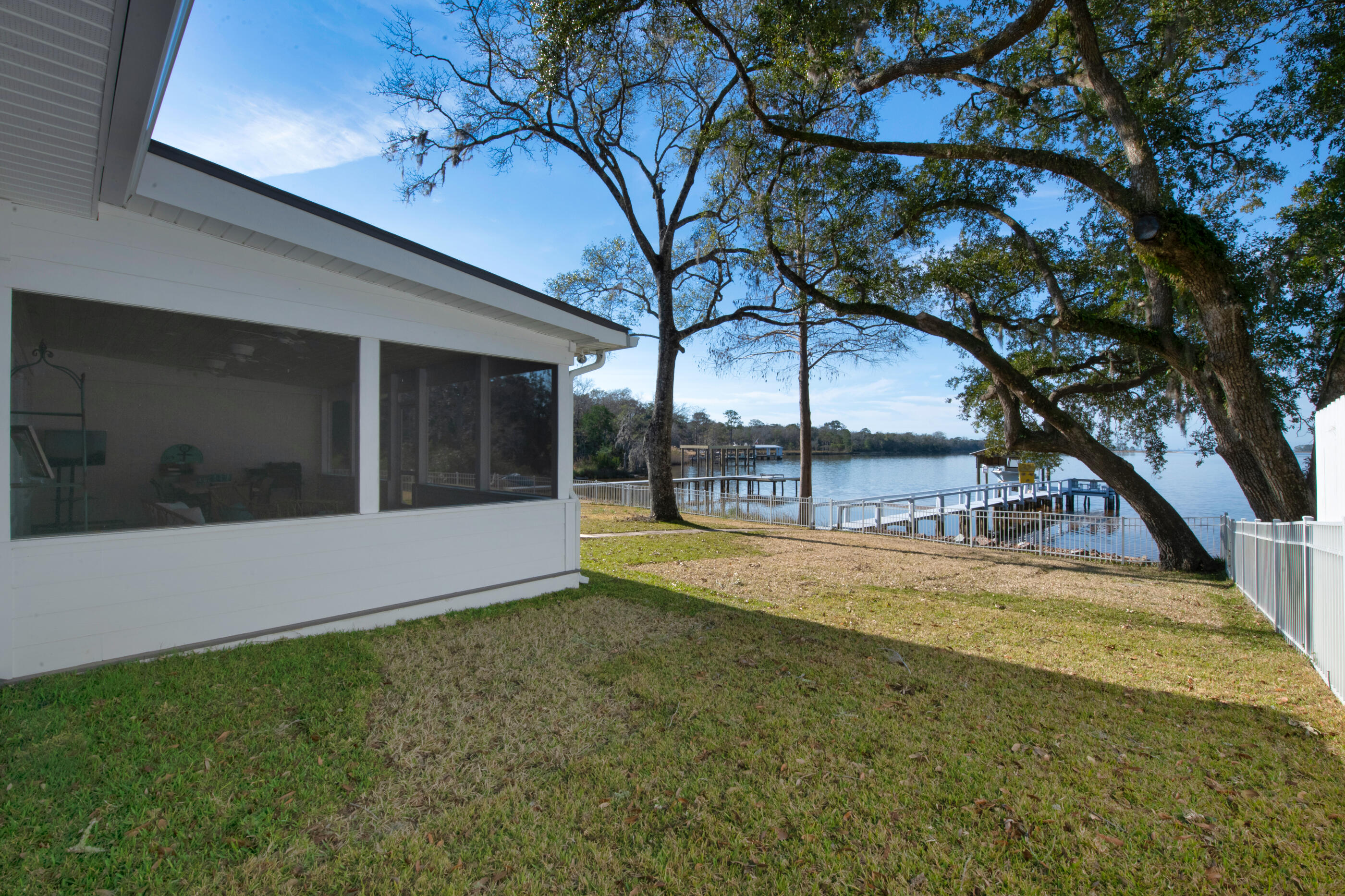 24 Waterview Place Freeport, FL 32439 - Photo 3 of 53 west side