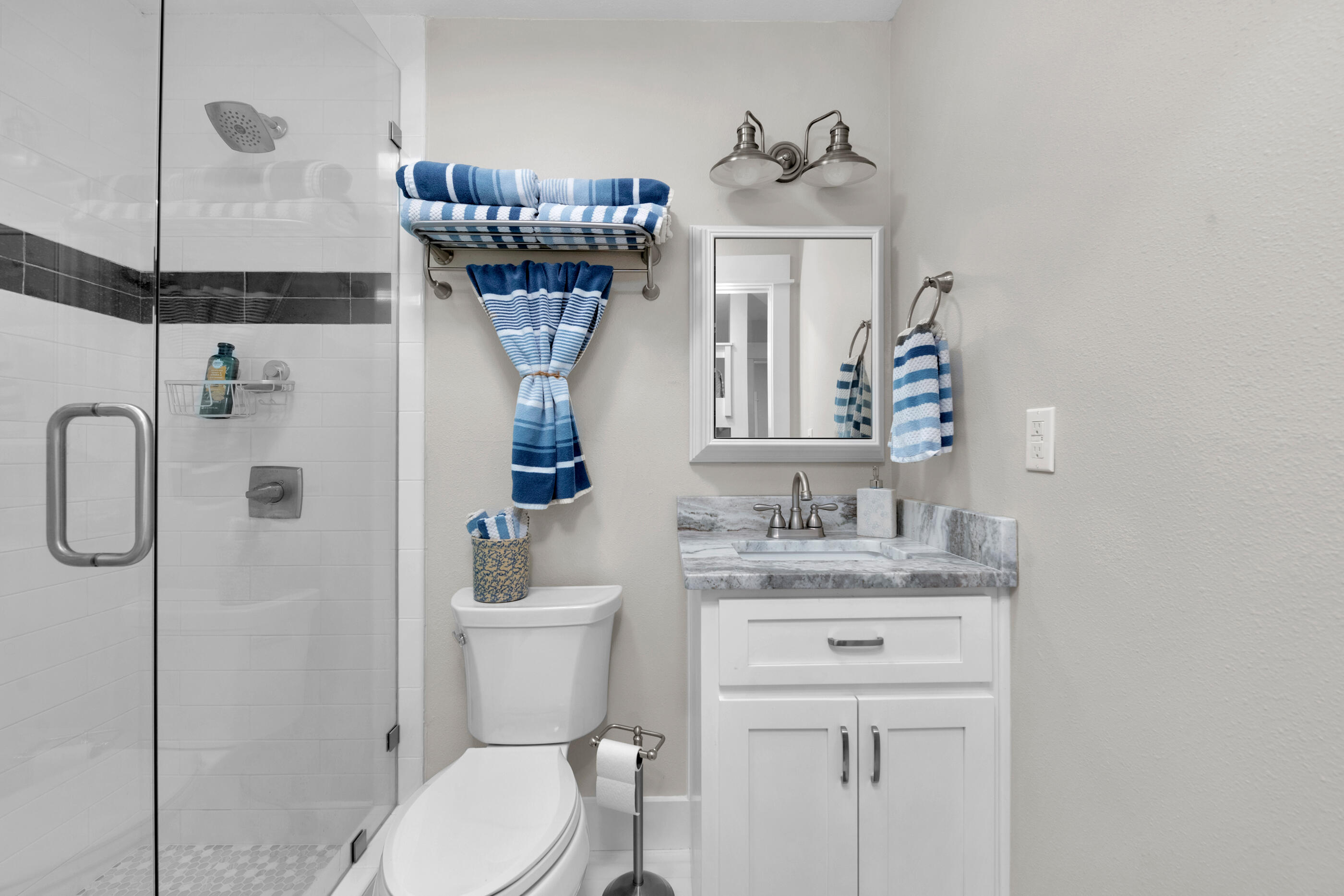 24 Waterview Place Freeport, FL 32439 - Photo 45 of 53 tiled surround shower