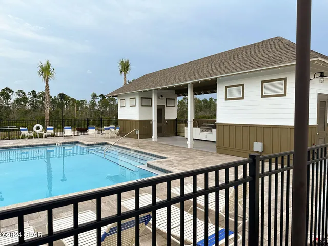 $356,900 | 8431 Pk Pl Drive, Panama City, FL 32404
