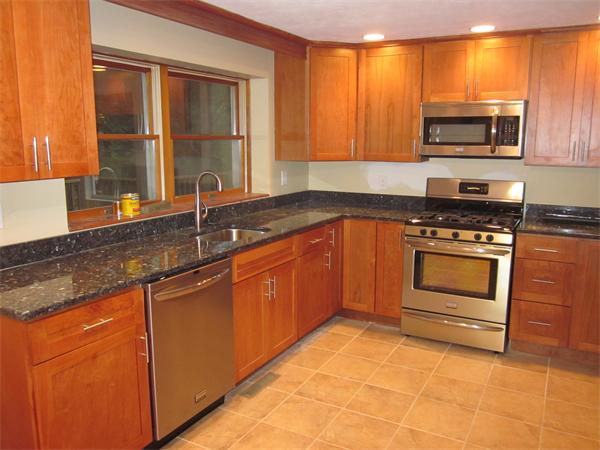 30 Long Meadow Road Chelmsford, MA 01824 - Photo 2 of 8 Gallery Image 2