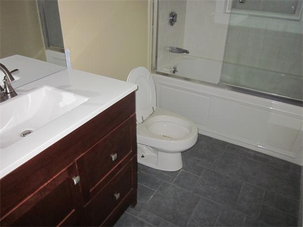 30 Long Meadow Road Chelmsford, MA 01824 - Photo 4 of 8 Gallery Image 4