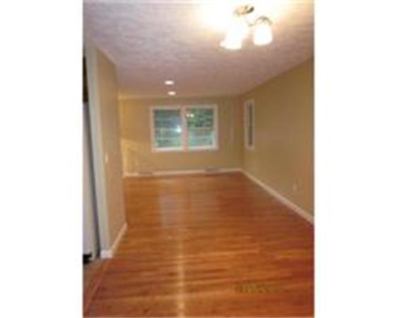 30 Long Meadow Road Chelmsford, MA 01824 - Photo 5 of 8 Gallery Image 5