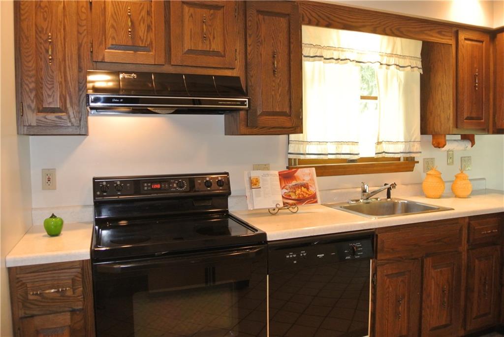 150 Old Hickory Ridge Road Washington, PA 15301 - Photo 2 of 16 Gallery Image 2