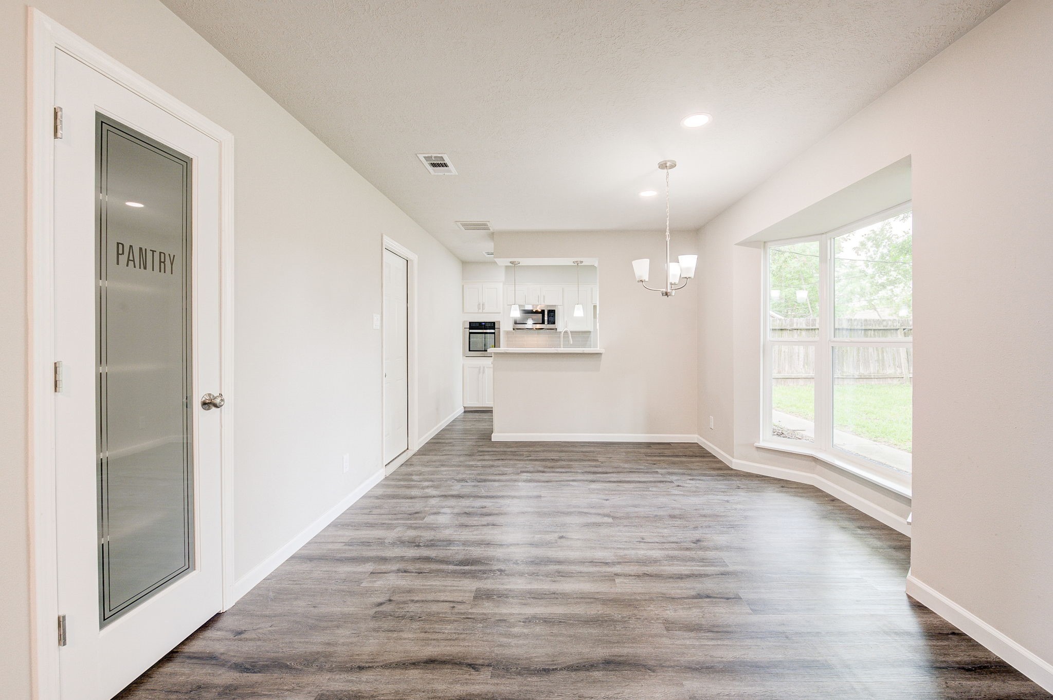 9617 Caffrey Street Houston, TX 77075 - Photo 8 of 31