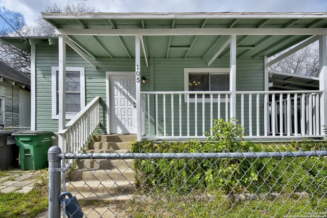 $1,600 | 105 Dewitt Street, San Antonio, TX 78204