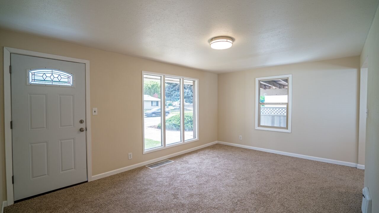 2216 West Decatur Avenue Spokane, WA 99205 - Photo 4 of 20 Gallery Image 4