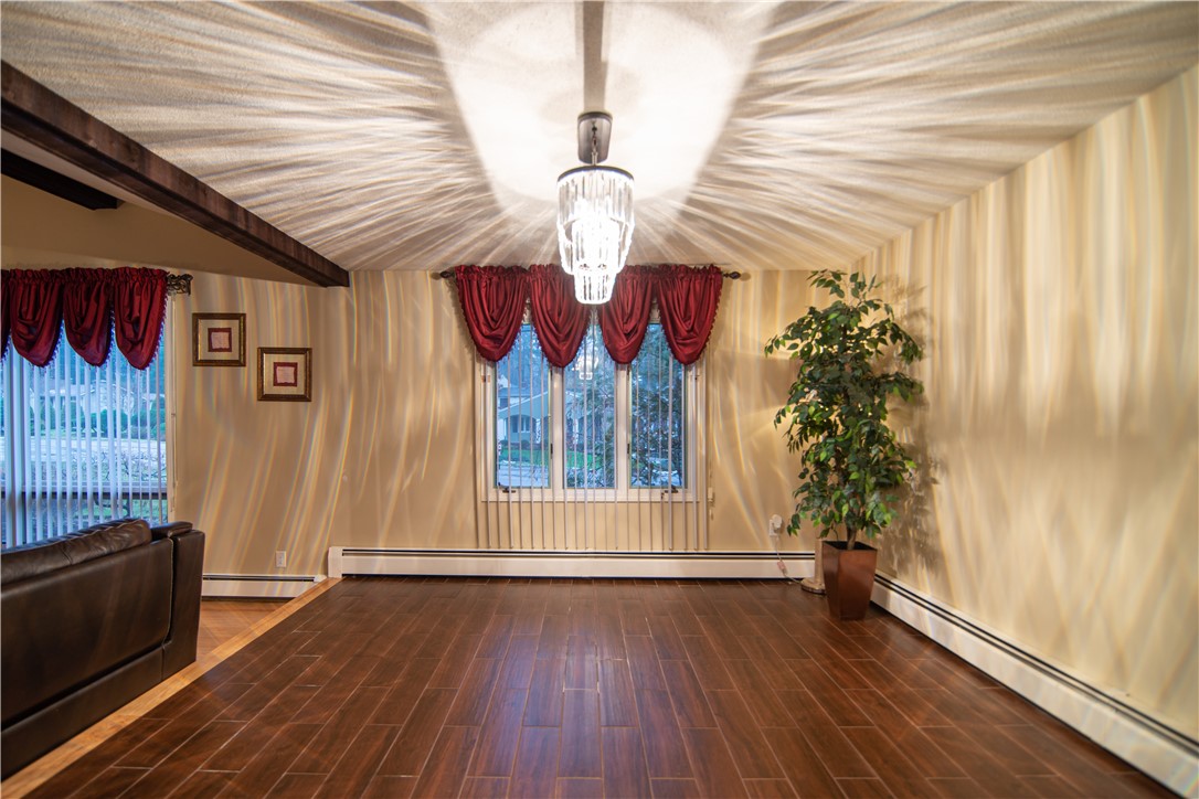 28 Greenbrier Road Smithfield, RI 02828 - Photo 5 of 14 Dinning room open to sunken living room
