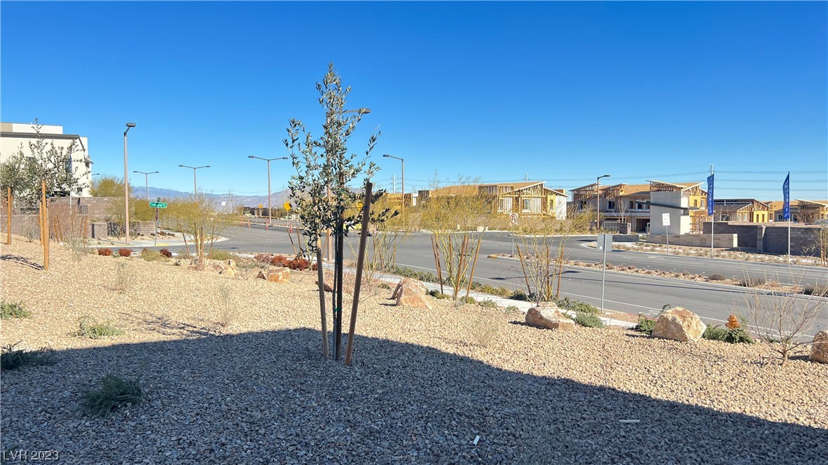 522 Mahogany Ridge Street Las Vegas, NV 89138 - Photo 12 of 37