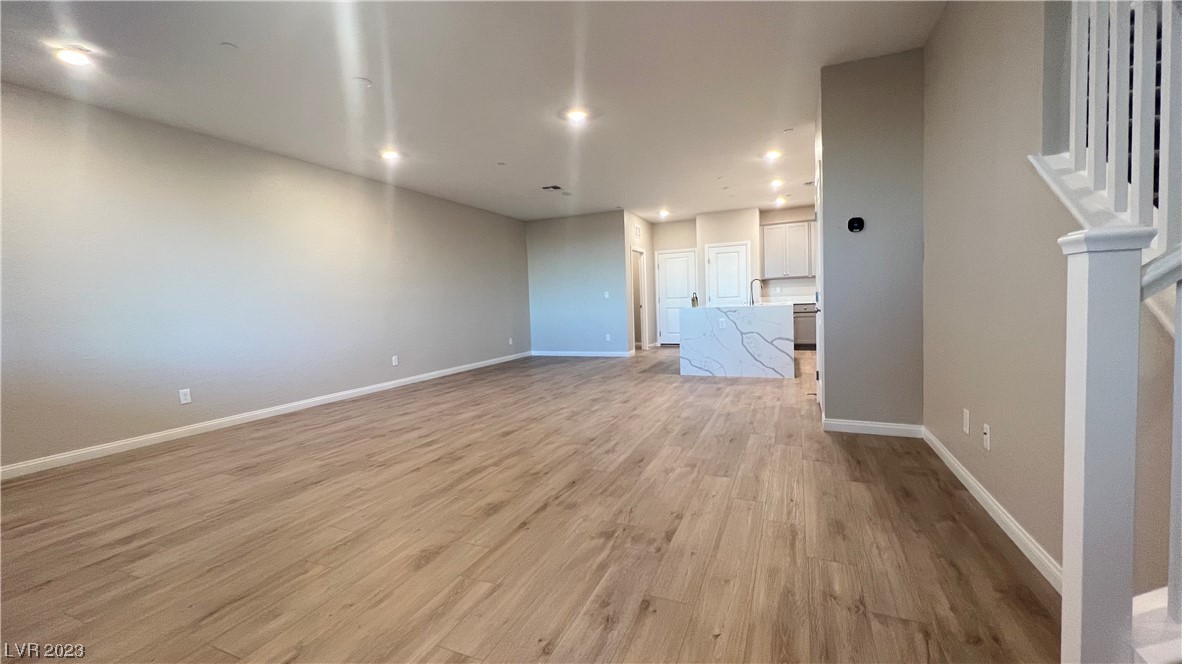 522 Mahogany Ridge Street Las Vegas, NV 89138 - Photo 20 of 37