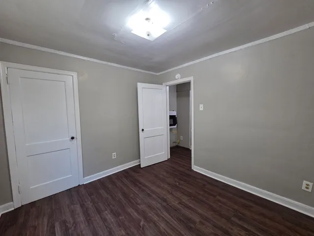 $650 | 802 North Dunlap Street, Memphis, TN 38107