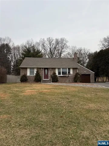 $4,350 | 373 Summit Street, Norwood, NJ 07648