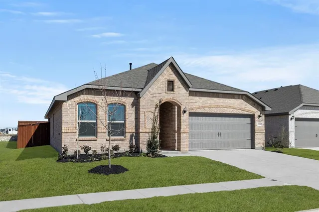 $320,573 | 118 Coyote Circle, Terrell, TX 75160