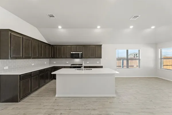 $322,573 | 118 Coyote Circle, Terrell, TX 75160