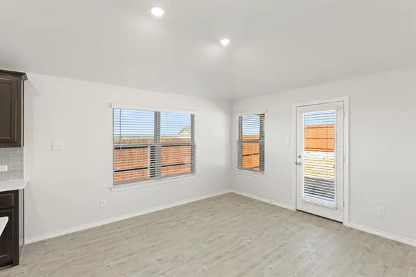 $322,573 | 118 Coyote Circle, Terrell, TX 75160