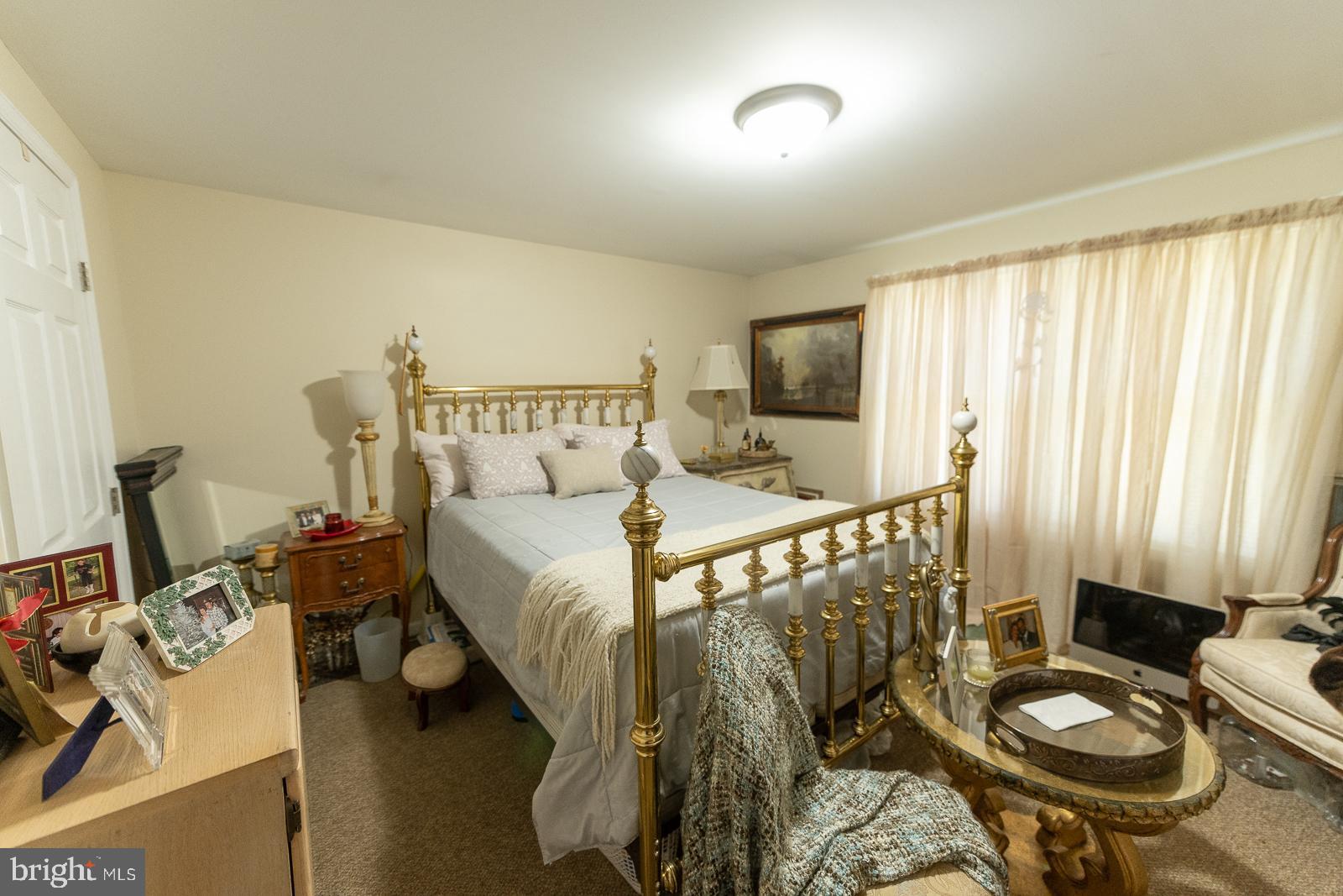 683 Easton Road Riegelsville, PA 18077 - Photo 16 of 29 Master bedroom - Unit B
