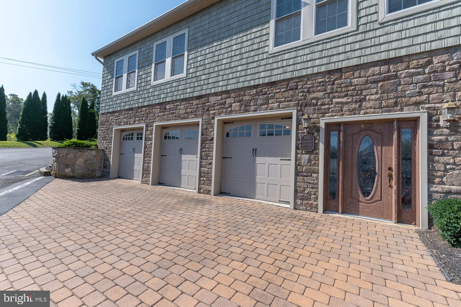683 Easton Road Riegelsville, PA 18077 - Photo 17 of 29 Paver parking area