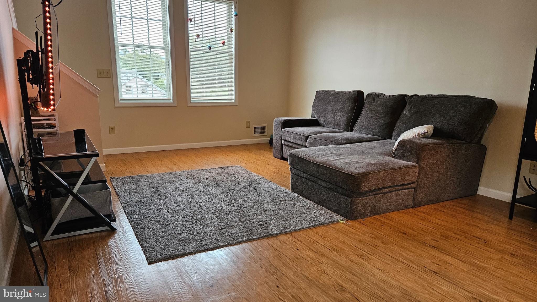 683 Easton Road Riegelsville, PA 18077 - Photo 22 of 29 Living Room - Unit C