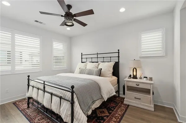 $4,500 | 143 Tenor, Irvine, CA 92618