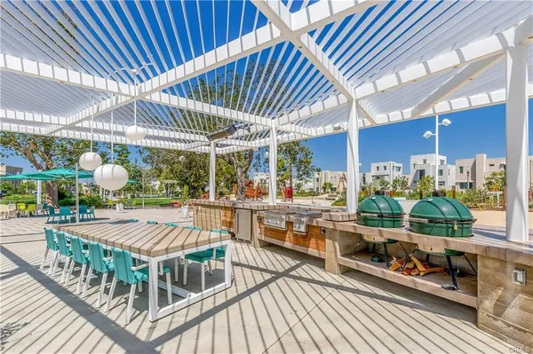 $4,500 | 143 Tenor, Irvine, CA 92618