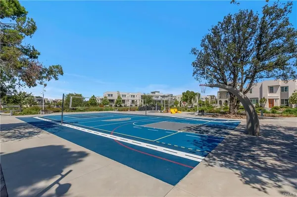 $4,500 | 143 Tenor, Irvine, CA 92618