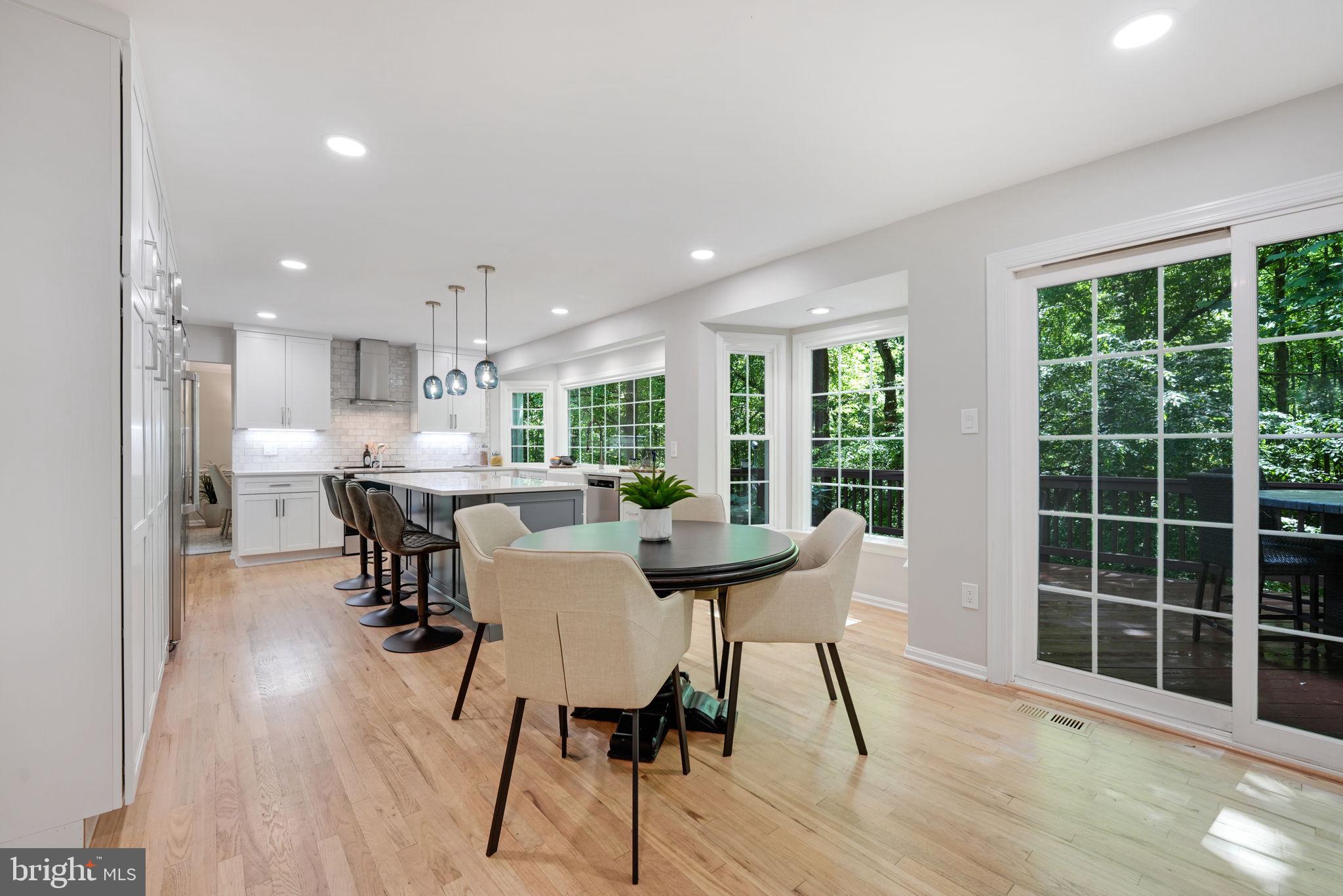 11920 Fawn Ridge Lane Reston, VA 20194 - Photo 29 of 90 Kitchen